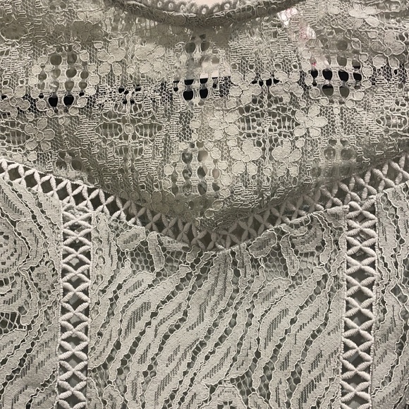 Cute Lacy Green Crop Top - Picture 2 of 5